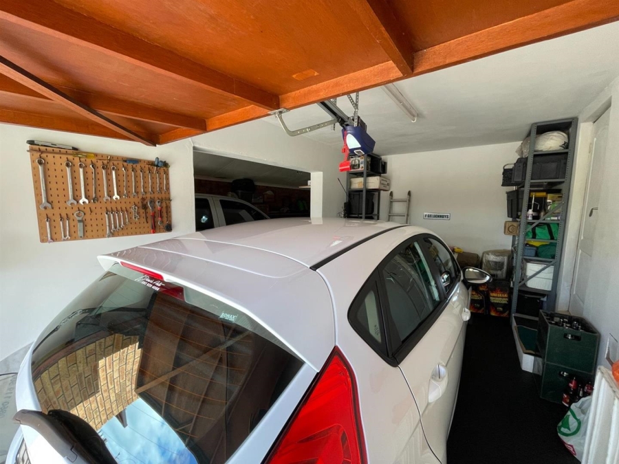 4 Bedroom Property for Sale in Tergniet Western Cape